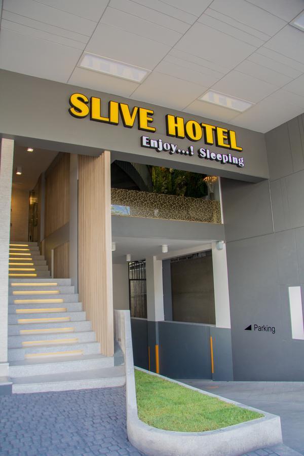 Slive Hotel Surin Exterior foto